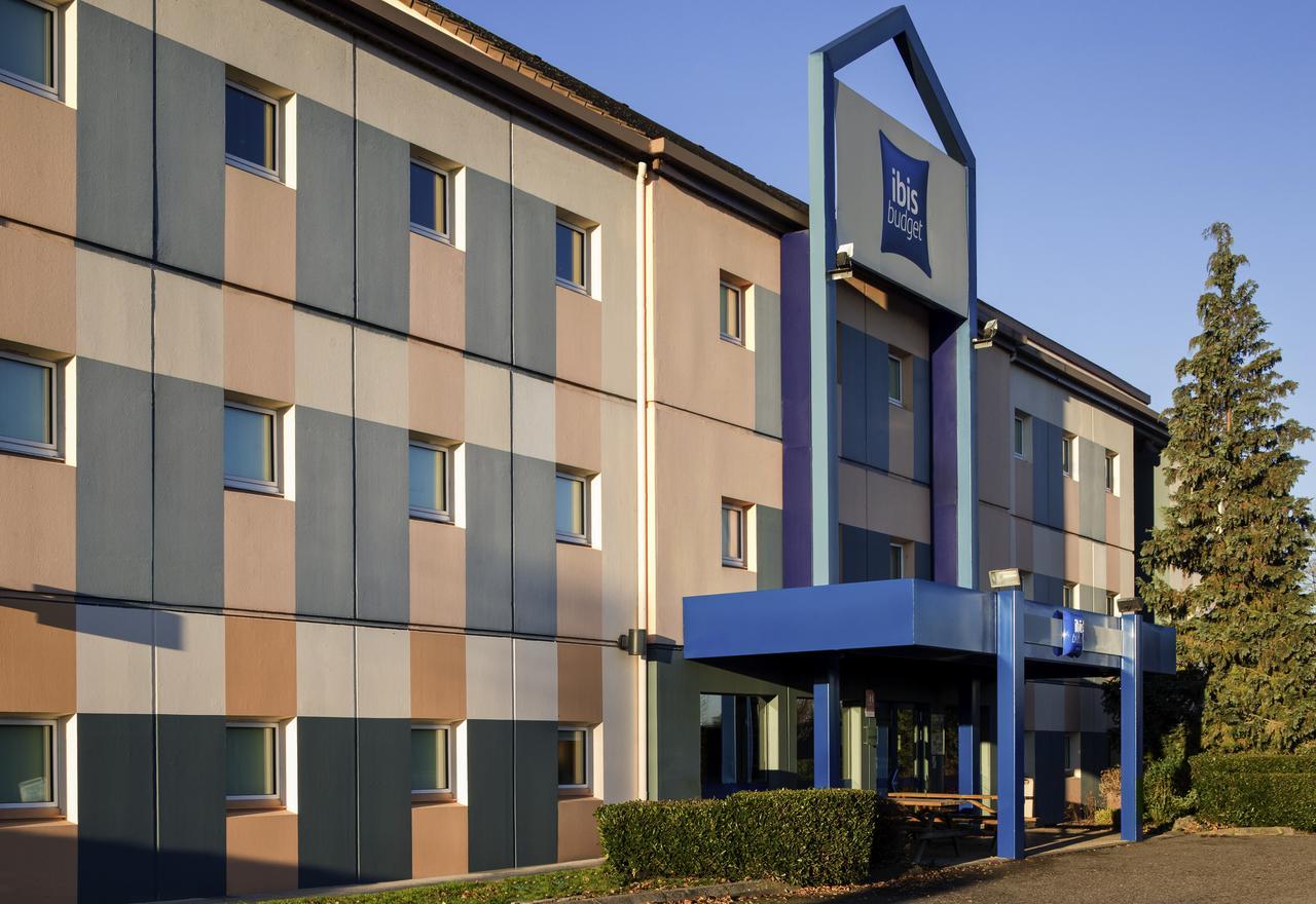 Hotel Ibis Budget Vichy Bellerive sur Allier Bagian luar foto