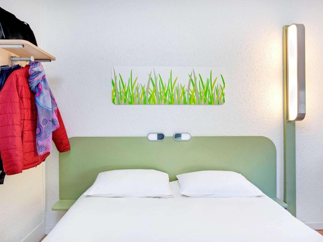 Hotel Ibis Budget Vichy Bellerive sur Allier Bagian luar foto