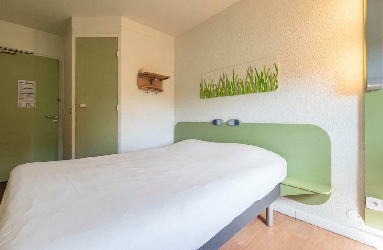 Hotel Ibis Budget Vichy Bellerive sur Allier Bagian luar foto