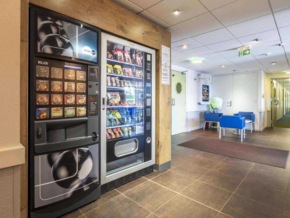 Hotel Ibis Budget Vichy Bellerive sur Allier Bagian luar foto